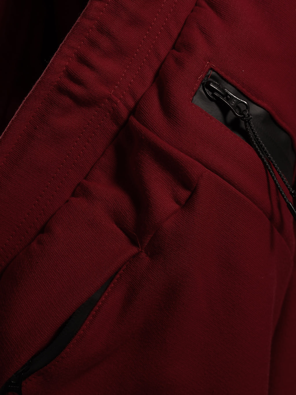Rollin "Script" Tech Sweatpant (Burgundy)